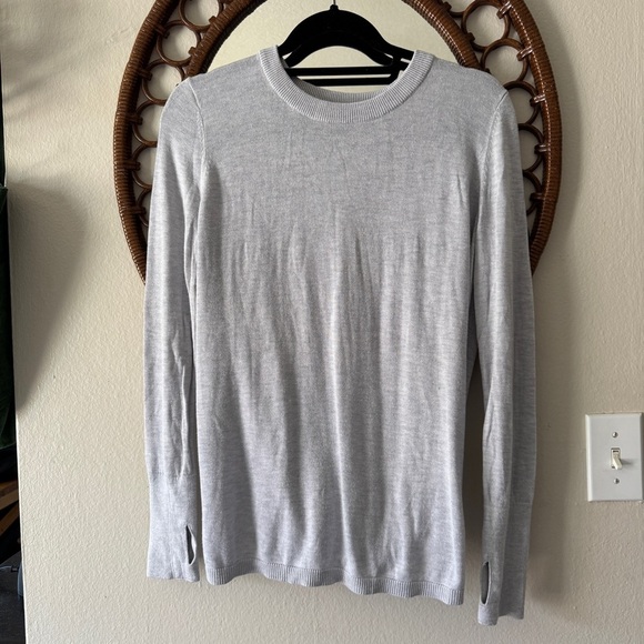 Lululemon crewneck open back sweater size 4 - Picture 1 of 8